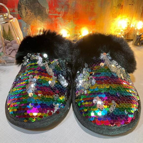 Comfy Slippers, Cute, Faux Fur, Rainbow - Picture 3 of 9